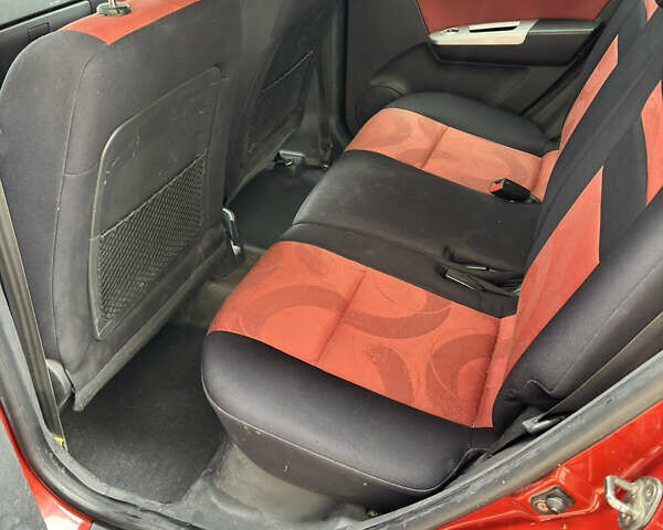 Красный Хендай Гетц, объемом двигателя 1.4 л и пробегом 159 тыс. км за 6000 $, фото 4 на Automoto.ua