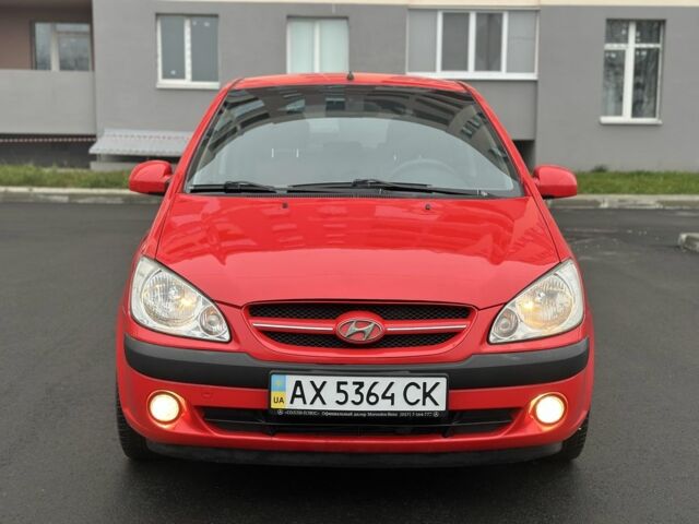 Красный Хендай Гетц, объемом двигателя 1.4 л и пробегом 162 тыс. км за 4999 $, фото 2 на Automoto.ua