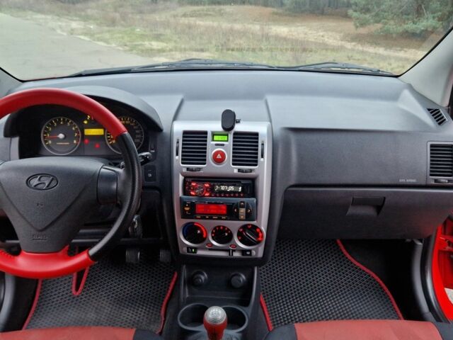 Красный Хендай Гетц, объемом двигателя 1.4 л и пробегом 244 тыс. км за 4450 $, фото 13 на Automoto.ua