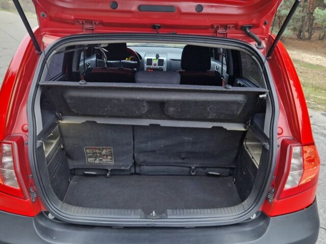 Красный Хендай Гетц, объемом двигателя 1.4 л и пробегом 244 тыс. км за 4450 $, фото 19 на Automoto.ua
