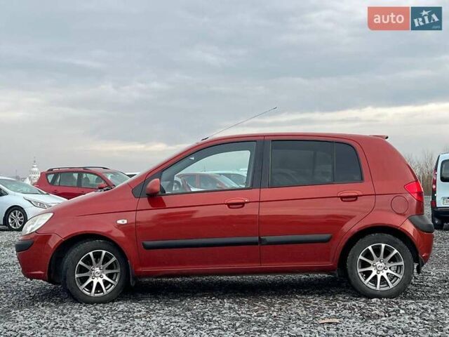 Червоний Хендай Гетц, об'ємом двигуна 1.4 л та пробігом 159 тис. км за 6440 $, фото 3 на Automoto.ua