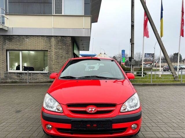 Красный Хендай Гетц, объемом двигателя 1.4 л и пробегом 143 тыс. км за 1800 $, фото 1 на Automoto.ua