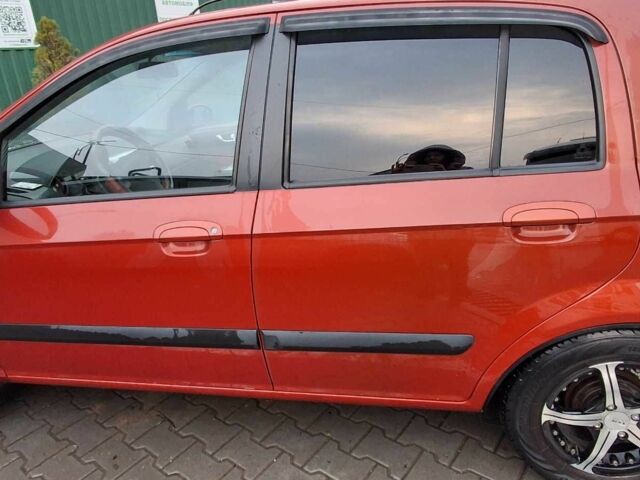 Красный Хендай Гетц, объемом двигателя 1.4 л и пробегом 148 тыс. км за 4400 $, фото 2 на Automoto.ua