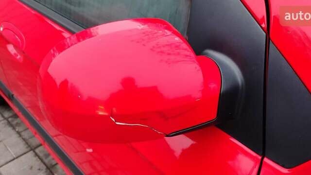 Красный Хендай Гетц, объемом двигателя 1.6 л и пробегом 106 тыс. км за 5900 $, фото 6 на Automoto.ua