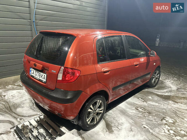 Красный Хендай Гетц, объемом двигателя 1.4 л и пробегом 217 тыс. км за 5700 $, фото 1 на Automoto.ua