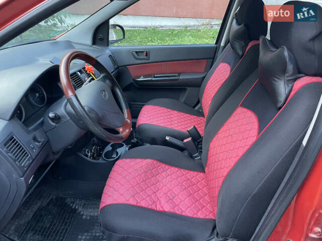 Красный Хендай Гетц, объемом двигателя 1.09 л и пробегом 237 тыс. км за 3000 $, фото 10 на Automoto.ua