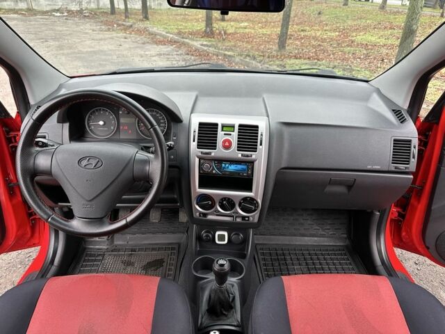 Красный Хендай Гетц, объемом двигателя 1.4 л и пробегом 149 тыс. км за 4900 $, фото 12 на Automoto.ua