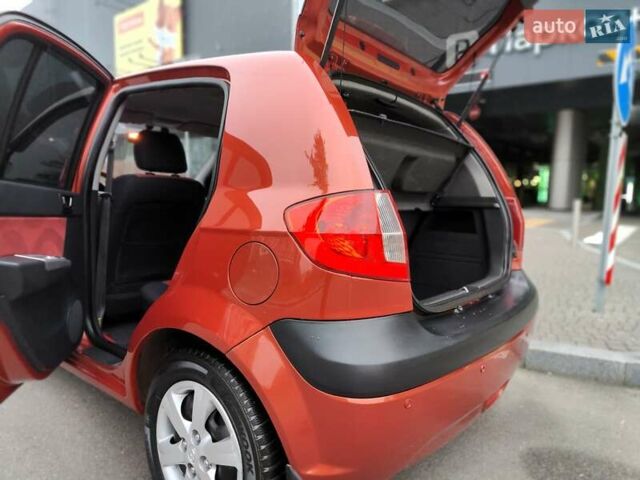 Красный Хендай Гетц, объемом двигателя 1.6 л и пробегом 223 тыс. км за 4990 $, фото 14 на Automoto.ua