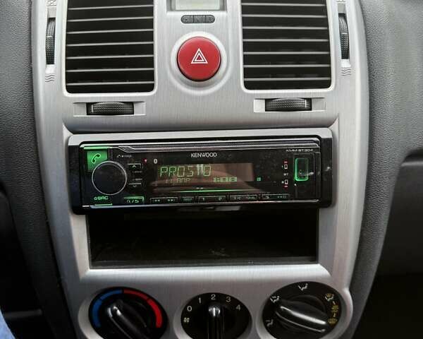 Червоний Хендай Гетц, об'ємом двигуна 1.6 л та пробігом 184 тис. км за 5700 $, фото 18 на Automoto.ua