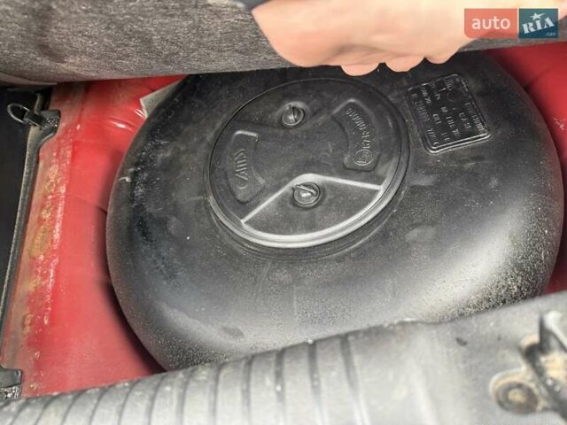 Червоний Хендай Гетц, об'ємом двигуна 1.6 л та пробігом 184 тис. км за 5700 $, фото 26 на Automoto.ua