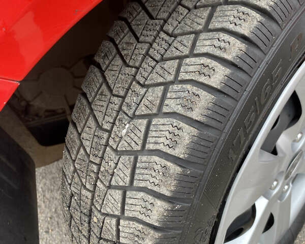 Красный Хендай Гетц, объемом двигателя 0 л и пробегом 119 тыс. км за 6500 $, фото 22 на Automoto.ua