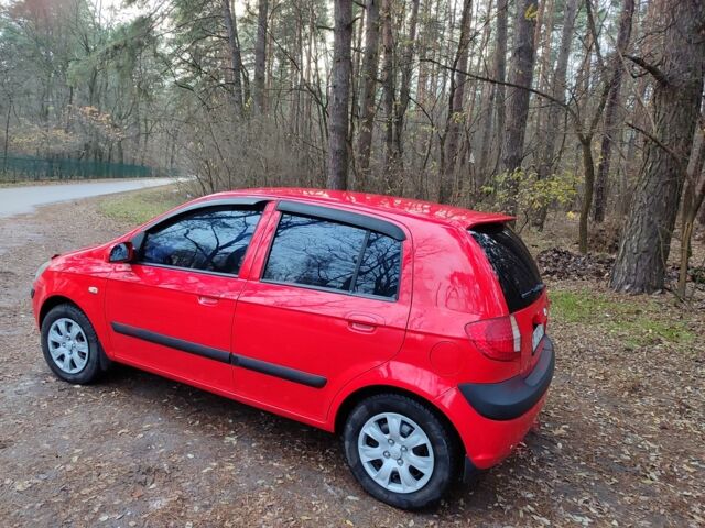 Червоний Хендай Гетц, об'ємом двигуна 1.4 л та пробігом 315 тис. км за 4300 $, фото 3 на Automoto.ua