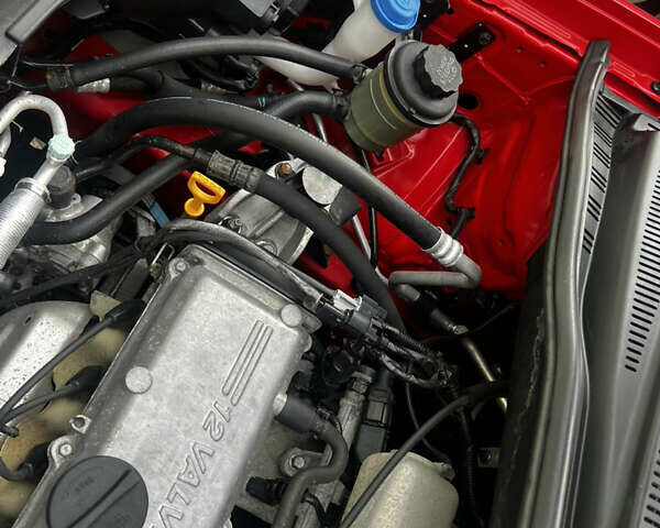 Червоний Хендай Гетц, об'ємом двигуна 1.1 л та пробігом 89 тис. км за 4850 $, фото 16 на Automoto.ua