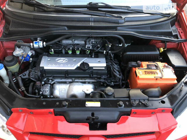 Червоний Хендай Гетц, об'ємом двигуна 1.4 л та пробігом 165 тис. км за 5650 $, фото 12 на Automoto.ua