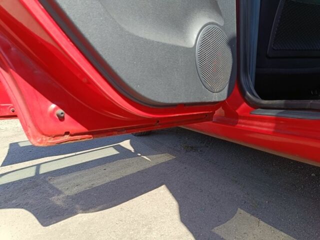 Красный Хендай Гетц, объемом двигателя 1.4 л и пробегом 276 тыс. км за 4888 $, фото 14 на Automoto.ua