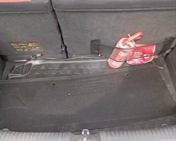 Красный Хендай Гетц, объемом двигателя 1.6 л и пробегом 109 тыс. км за 6000 $, фото 15 на Automoto.ua