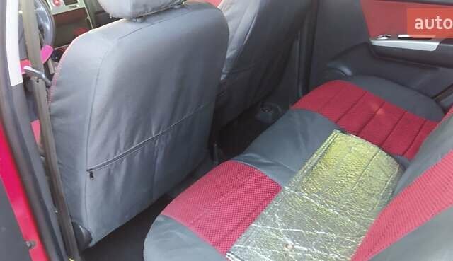 Червоний Хендай Гетц, об'ємом двигуна 1.4 л та пробігом 220 тис. км за 6800 $, фото 16 на Automoto.ua