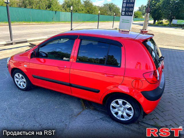 Красный Хендай Гетц, объемом двигателя 1.4 л и пробегом 128 тыс. км за 5150 $, фото 1 на Automoto.ua