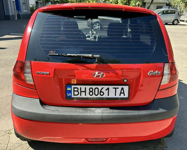 Красный Хендай Гетц, объемом двигателя 1.4 л и пробегом 31 тыс. км за 5900 $, фото 5 на Automoto.ua