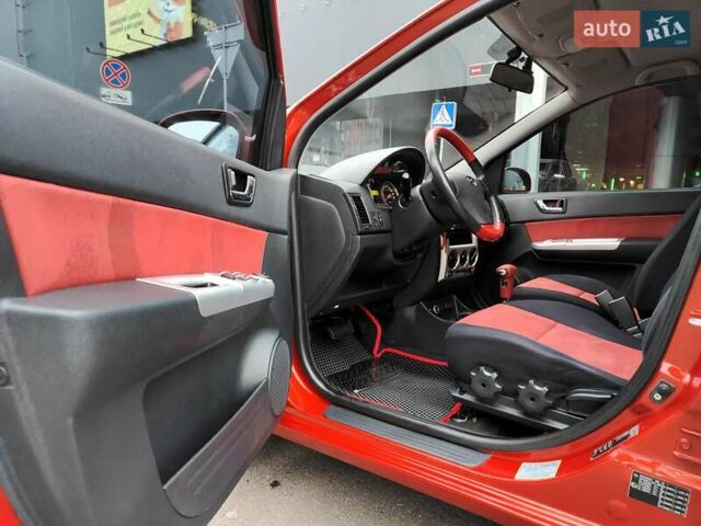 Красный Хендай Гетц, объемом двигателя 1.6 л и пробегом 223 тыс. км за 4990 $, фото 33 на Automoto.ua