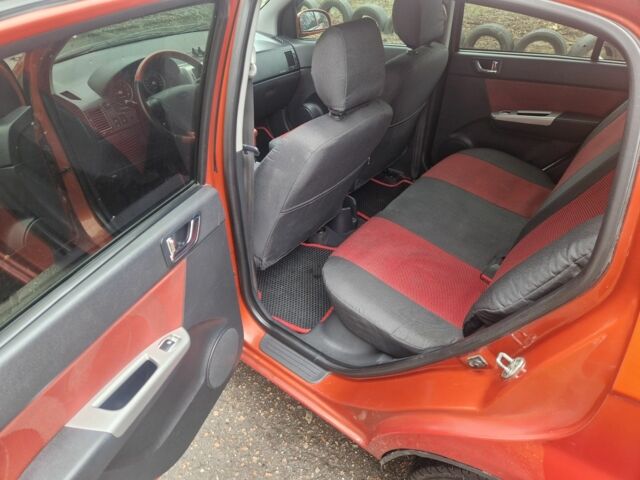 Червоний Хендай Гетц, об'ємом двигуна 1.4 л та пробігом 129 тис. км за 5700 $, фото 10 на Automoto.ua