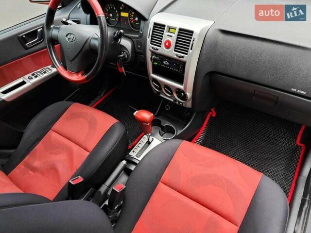 Красный Хендай Гетц, объемом двигателя 1.6 л и пробегом 223 тыс. км за 4990 $, фото 49 на Automoto.ua