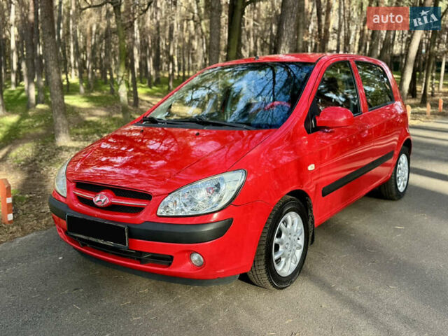 Красный Хендай Гетц, объемом двигателя 1.6 л и пробегом 147 тыс. км за 5999 $, фото 3 на Automoto.ua