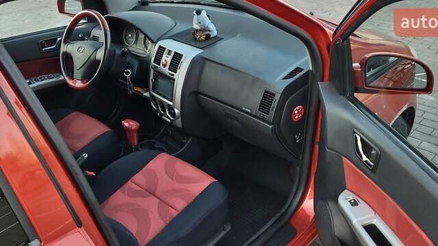Красный Хендай Гетц, объемом двигателя 1.4 л и пробегом 156 тыс. км за 6500 $, фото 6 на Automoto.ua