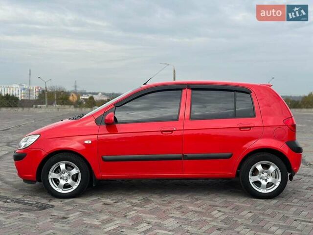 Хендай Гетц 2008 у Харкові на Automoto.ua Червоний Хендай Гетц, об'ємом двигуна 1.4 л та пробігом 82 тис. км за 6000 $, фото 3 на Automoto.ua