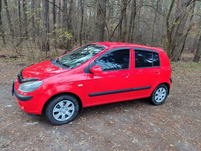 Червоний Хендай Гетц, об'ємом двигуна 1.4 л та пробігом 315 тис. км за 4300 $, фото 4 на Automoto.ua