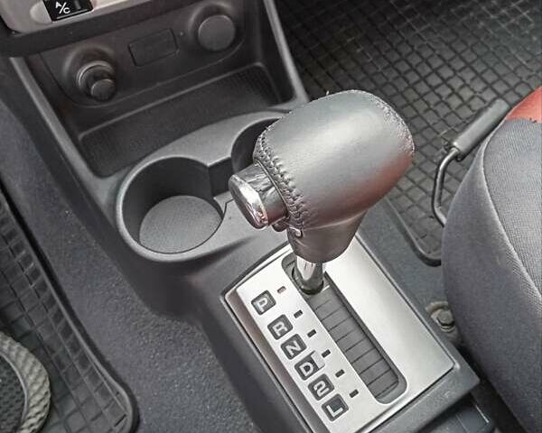 Красный Хендай Гетц, объемом двигателя 1.6 л и пробегом 109 тыс. км за 6000 $, фото 10 на Automoto.ua