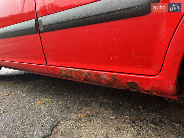 Красный Хендай Гетц, объемом двигателя 1.4 л и пробегом 238 тыс. км за 5200 $, фото 8 на Automoto.ua