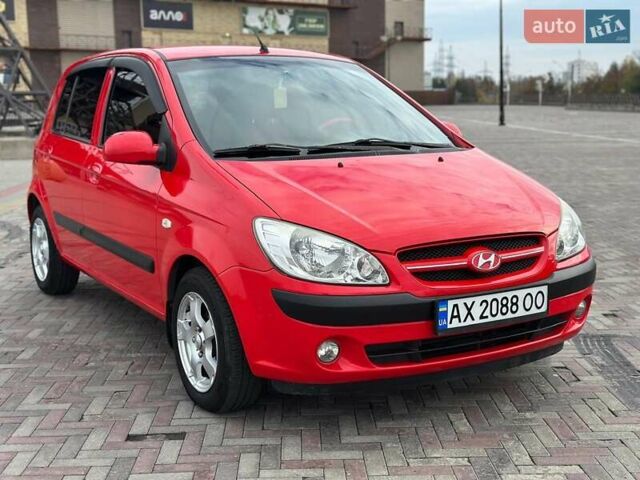Хендай Гетц 2008 у Харкові на Automoto.ua Червоний Хендай Гетц, об'ємом двигуна 1.4 л та пробігом 82 тис. км за 6000 $, фото 2 на Automoto.ua