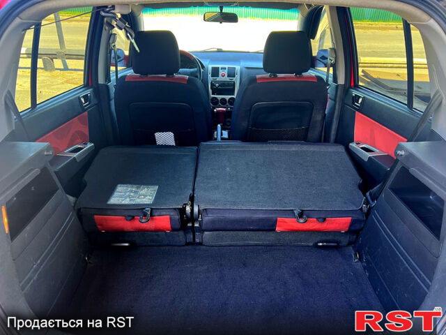 Красный Хендай Гетц, объемом двигателя 1.4 л и пробегом 128 тыс. км за 5150 $, фото 11 на Automoto.ua