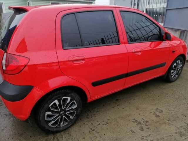 Червоний Хендай Гетц, об'ємом двигуна 1.4 л та пробігом 200 тис. км за 3500 $, фото 3 на Automoto.ua