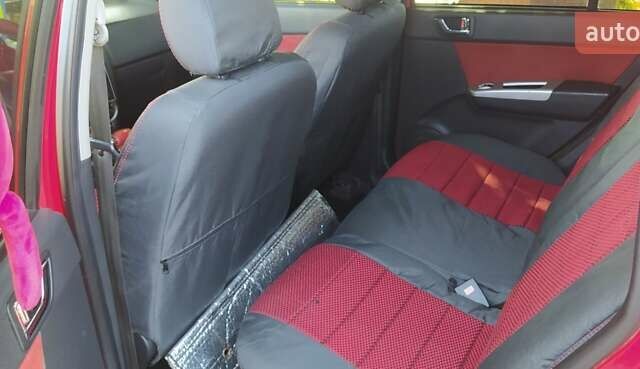 Червоний Хендай Гетц, об'ємом двигуна 1.4 л та пробігом 220 тис. км за 6800 $, фото 15 на Automoto.ua