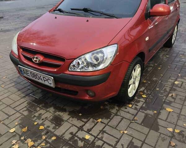 Червоний Хендай Гетц, об'ємом двигуна 1.4 л та пробігом 173 тис. км за 5500 $, фото 4 на Automoto.ua