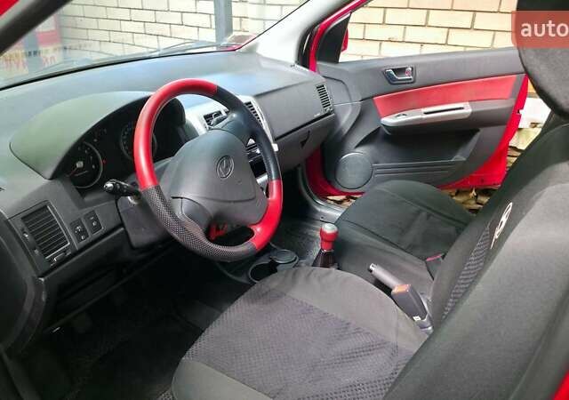 Хендай Гетц 2008 у Одесі на Automoto.ua Червоний Хендай Гетц, об'ємом двигуна 1.4 л та пробігом 77 тис. км за 4700 $, фото 10 на Automoto.ua