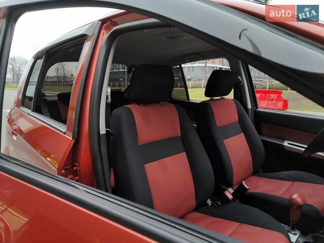Красный Хендай Гетц, объемом двигателя 1.6 л и пробегом 223 тыс. км за 4990 $, фото 29 на Automoto.ua