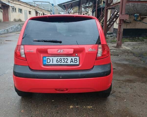 Червоний Хендай Гетц, об'ємом двигуна 1.4 л та пробігом 111 тис. км за 5200 $, фото 5 на Automoto.ua