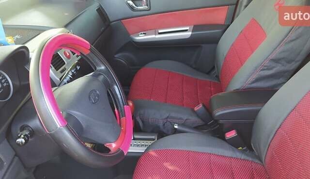 Червоний Хендай Гетц, об'ємом двигуна 1.4 л та пробігом 220 тис. км за 6800 $, фото 17 на Automoto.ua