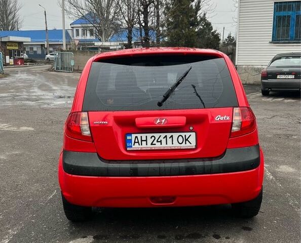 Красный Хендай Гетц, объемом двигателя 1.4 л и пробегом 109 тыс. км за 5100 $, фото 1 на Automoto.ua