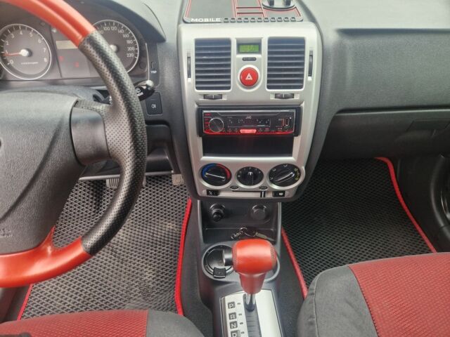 Червоний Хендай Гетц, об'ємом двигуна 1.4 л та пробігом 129 тис. км за 5700 $, фото 15 на Automoto.ua