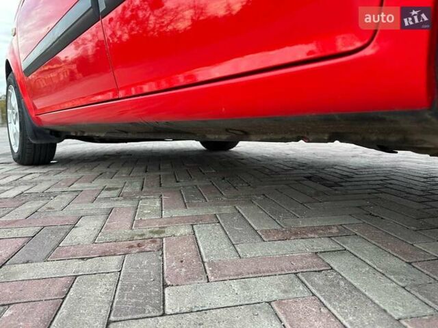 Хендай Гетц 2008 у Харкові на Automoto.ua Червоний Хендай Гетц, об'ємом двигуна 1.4 л та пробігом 82 тис. км за 6000 $, фото 8 на Automoto.ua