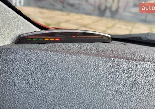 Красный Хендай Гетц, объемом двигателя 1.4 л и пробегом 165 тыс. км за 5850 $, фото 14 на Automoto.ua