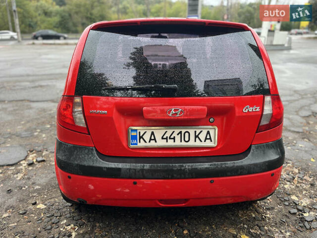 Красный Хендай Гетц, объемом двигателя 1.4 л и пробегом 238 тыс. км за 5200 $, фото 3 на Automoto.ua