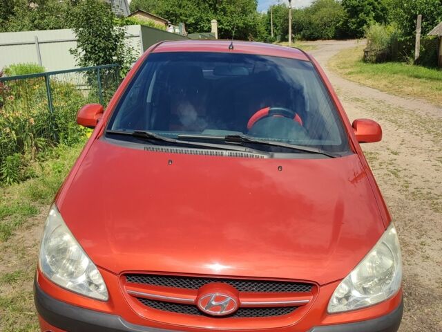 Красный Хендай Гетц, объемом двигателя 1.6 л и пробегом 156 тыс. км за 5400 $, фото 1 на Automoto.ua