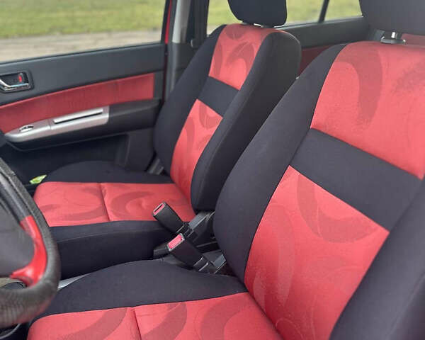 Красный Хендай Гетц, объемом двигателя 1.4 л и пробегом 30 тыс. км за 7100 $, фото 9 на Automoto.ua