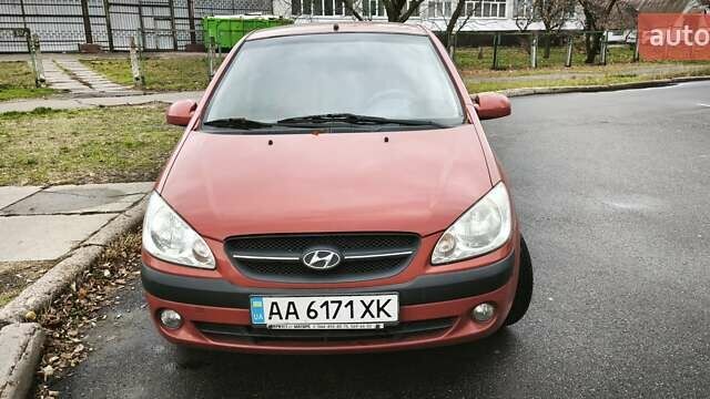 Красный Хендай Гетц, объемом двигателя 1.4 л и пробегом 193 тыс. км за 3999 $, фото 8 на Automoto.ua