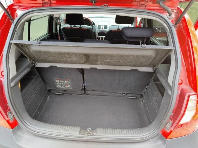 Красный Хендай Гетц, объемом двигателя 1.4 л и пробегом 140 тыс. км за 4700 $, фото 10 на Automoto.ua